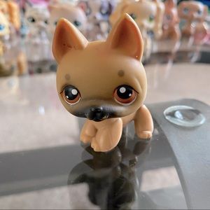 Littlest Pet Shop #61 German Shepherd